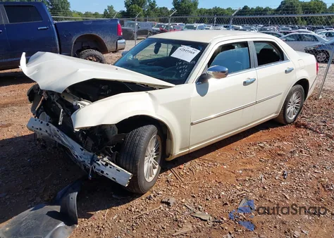 2010 Chrysler 300 Touring/Signature Series/Executive Series from USA, damaged, VIN 2C3CA5CVXAH241628